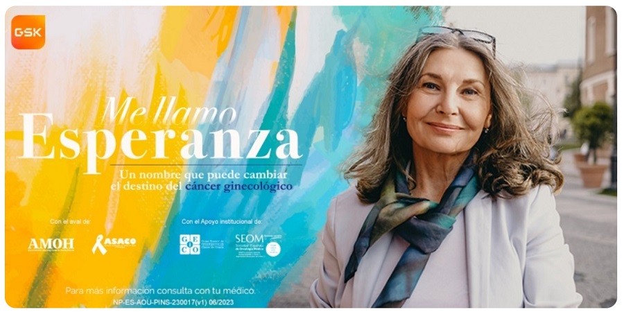 Fotografía de una mujer sonriendo